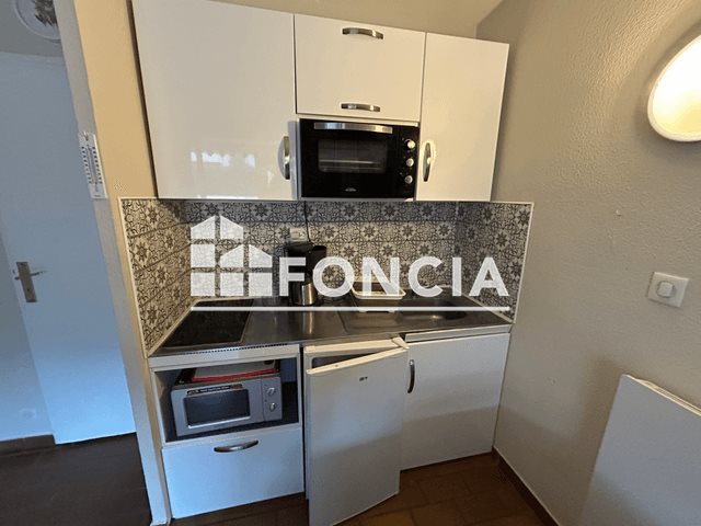 Appartement à louer, 19m², Saint-Cyr-sur-Mer