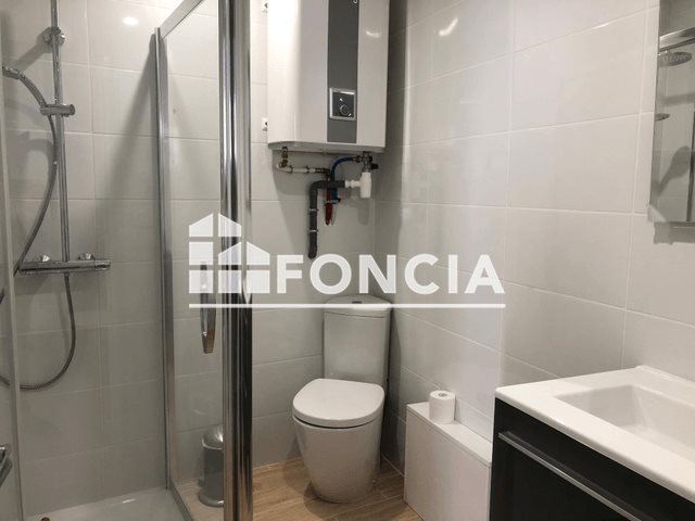 Appartement à louer, 28m², Nîmes