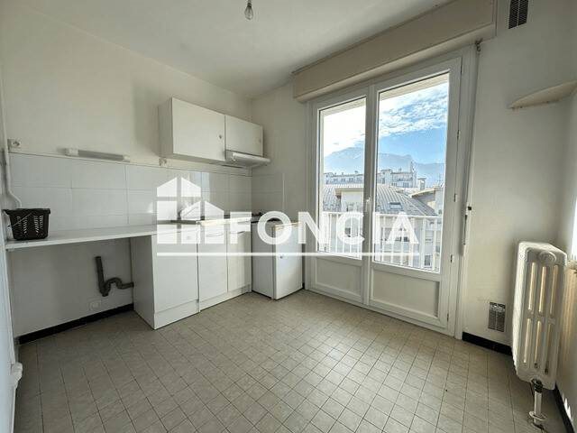 Appartement à louer, 28m², Grenoble