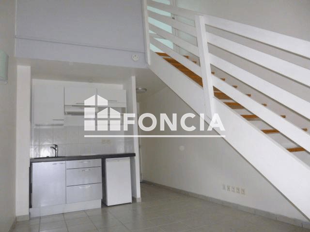 Appartement à louer, 28m², Bresson