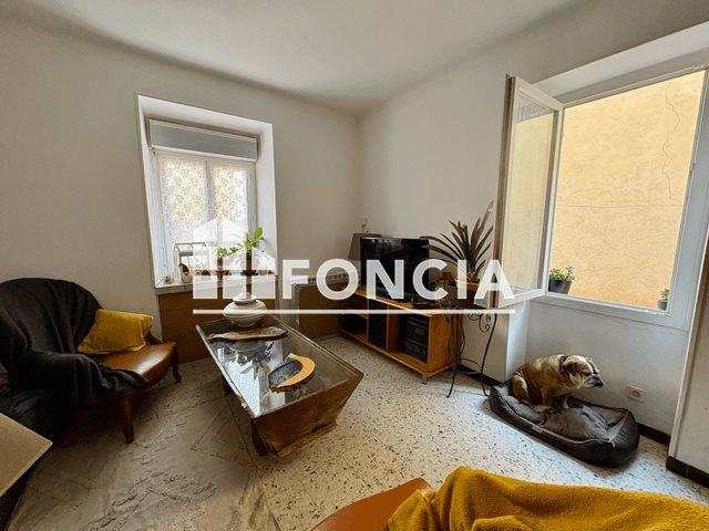 Maison à louer, 63m², Caves