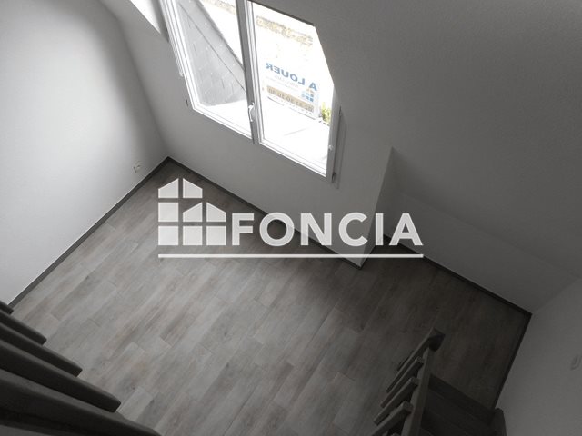 Appartement à louer, 32m², Epron