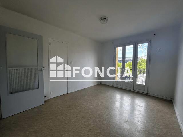 Appartement à louer, 26m², Clermont-Ferrand