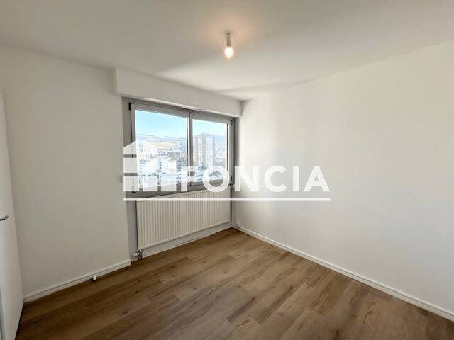 Appartement à louer, 68m², Saint-Etienne