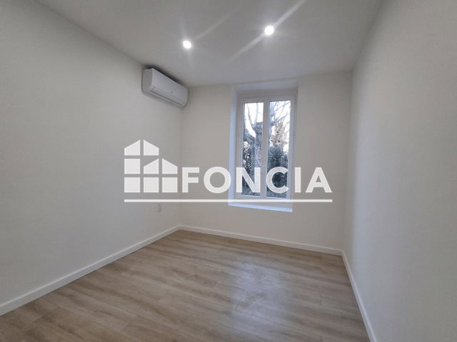 Appartement à louer, 84m², Nîmes