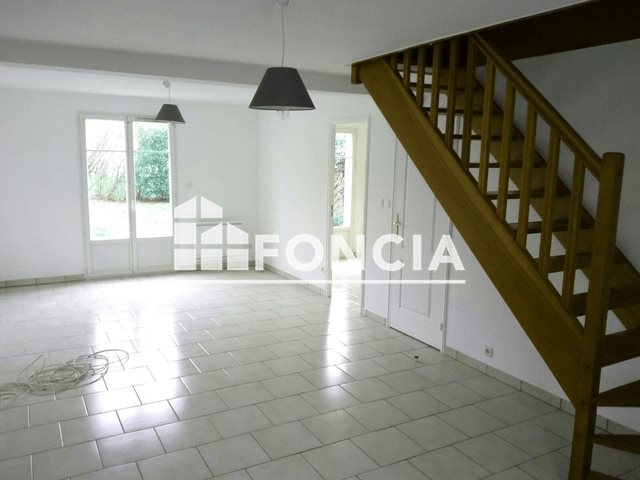 Maison à louer, 78m², Savigny-le-Temple