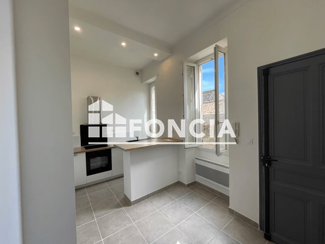 Appartement à louer, 40m², Nîmes