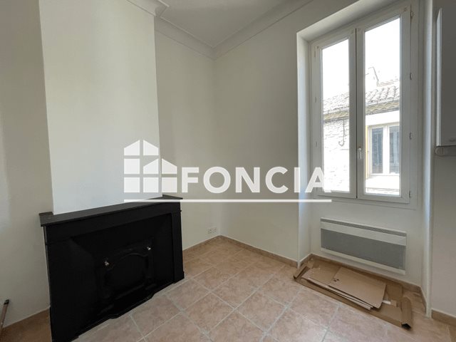 Appartement à louer, 40m², Nîmes