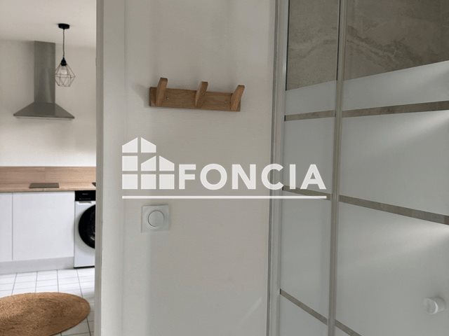 Appartement à louer, 22m², Massieux