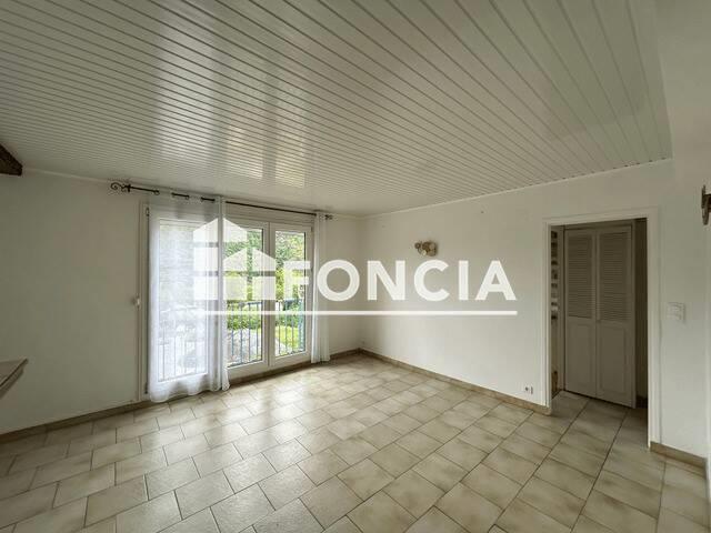 Appartement à louer, 65m², Revin