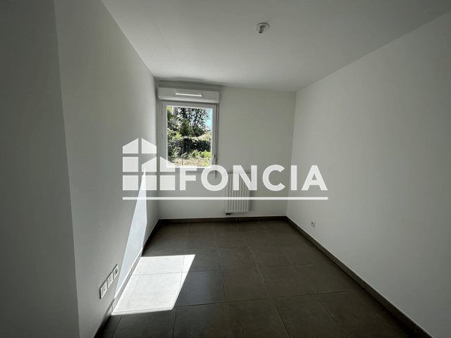 Appartement à louer, 60m², Marseille 8ème