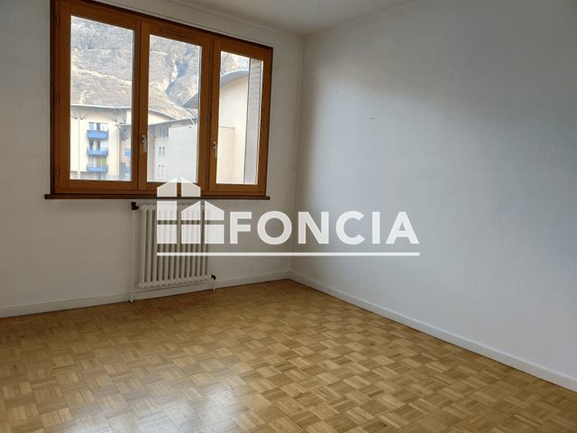Appartement à louer, 66m², Saint-Jean-de-Maurienne
