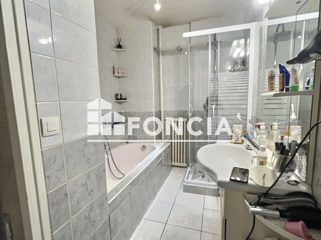 Appartement à vendre, 69m², Saint-Etienne