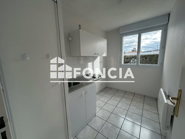 Appartement à louer, 54m², Lagnieu