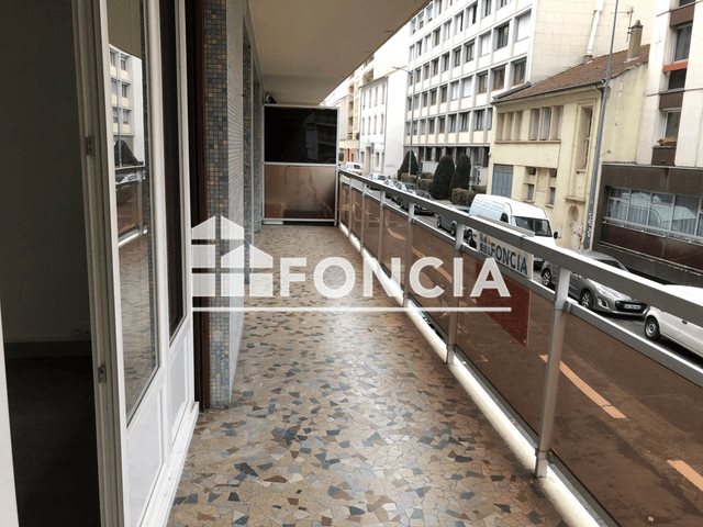 Appartement à louer, 47m², Saint-Etienne