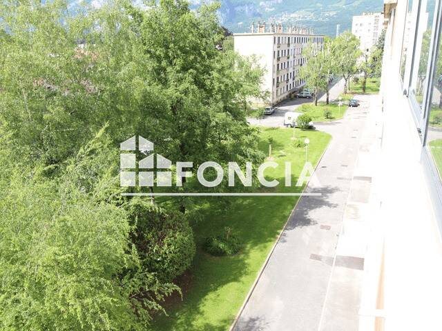 Appartement à louer, 51m², Saint-Egrève