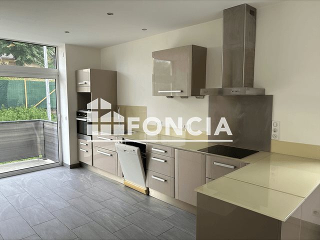 Appartement à louer, 70m², Vif