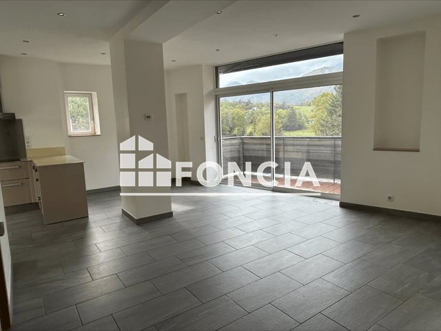Appartement à louer, 70m², Vif