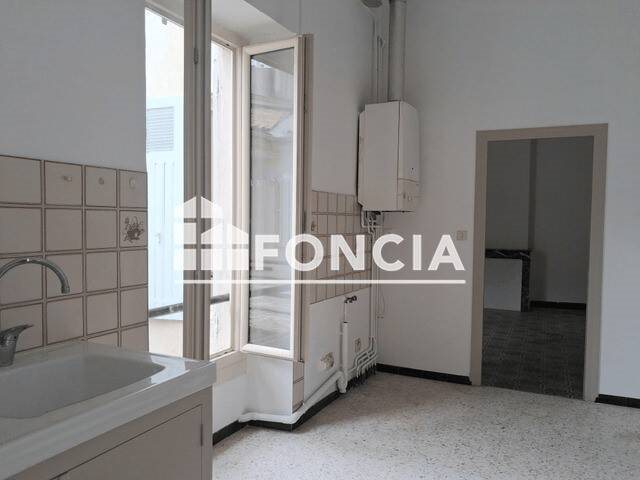 Appartement à louer, 57m², Nîmes