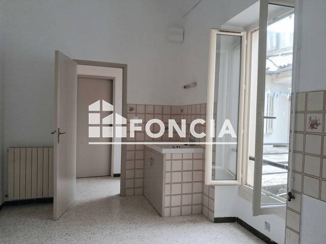 Appartement à louer, 57m², Nîmes