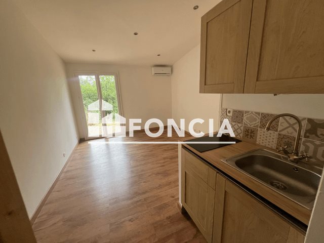 Appartement à louer, 18m², Nîmes