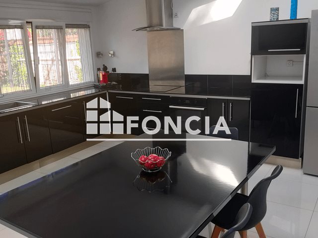 Maison à louer, 161m², Créteil