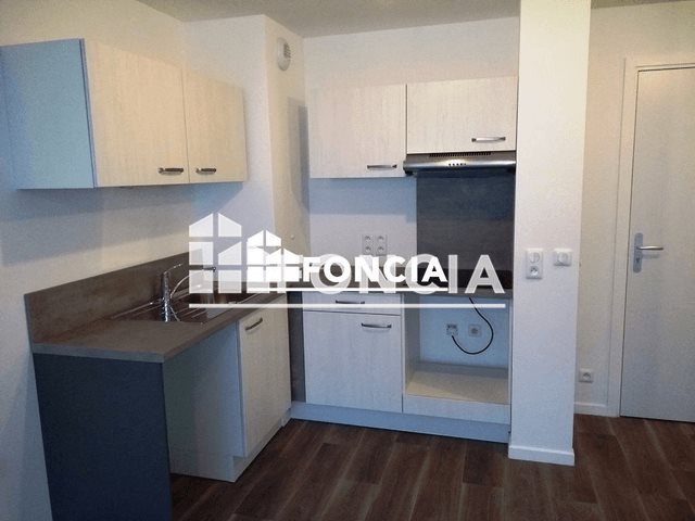 Appartement à louer, 42m², Courcouronnes