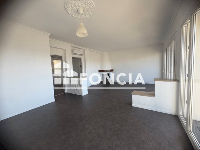 Appartement à louer, 82m², Toulon
