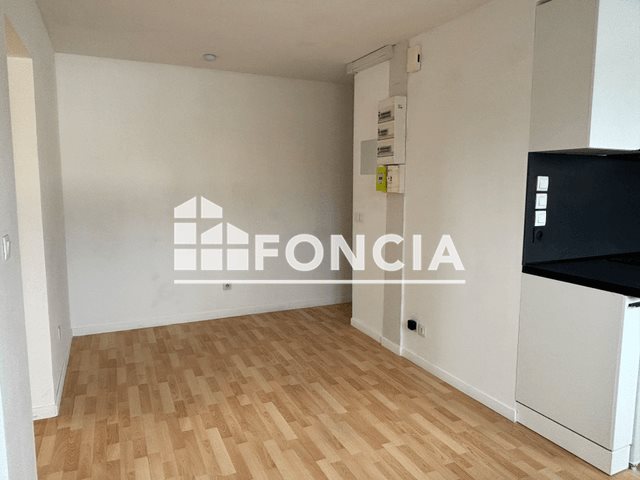 Appartement à louer, 36m², Gravigny