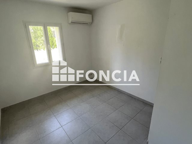 Appartement à louer, 48m², Valaurie