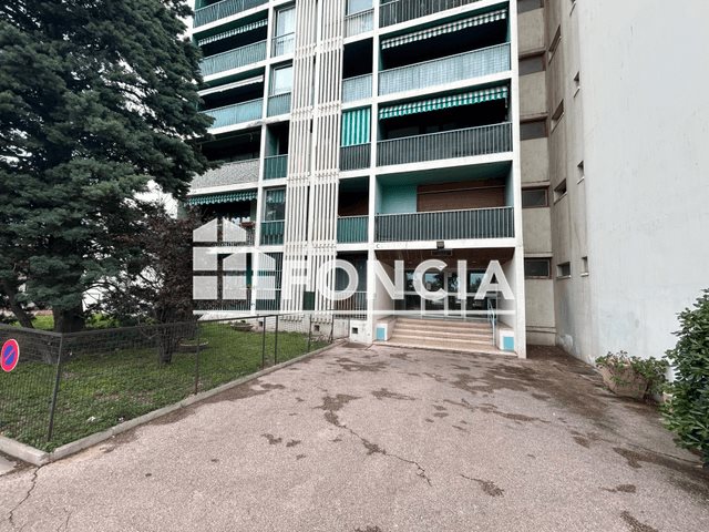 Appartement à louer, 34m², Marseille 13ème