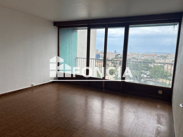 Appartement à louer, 34m², Marseille 13ème
