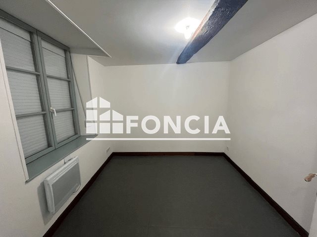 Appartement à louer, 37m², Sedan