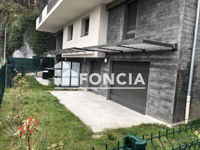 Appartement à louer, 91m², Sassenage