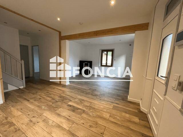 Maison à louer, 73m², Sainte-Gemme-Moronval