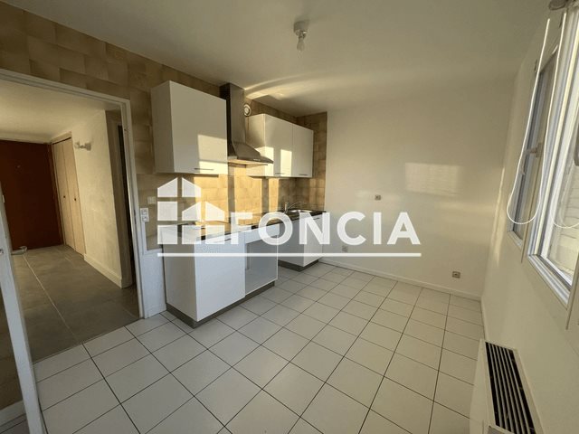 Appartement à louer, 62m², Gières
