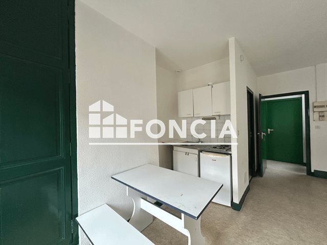 Appartement à louer, 24m², Sainte-Livrade-sur-Lot