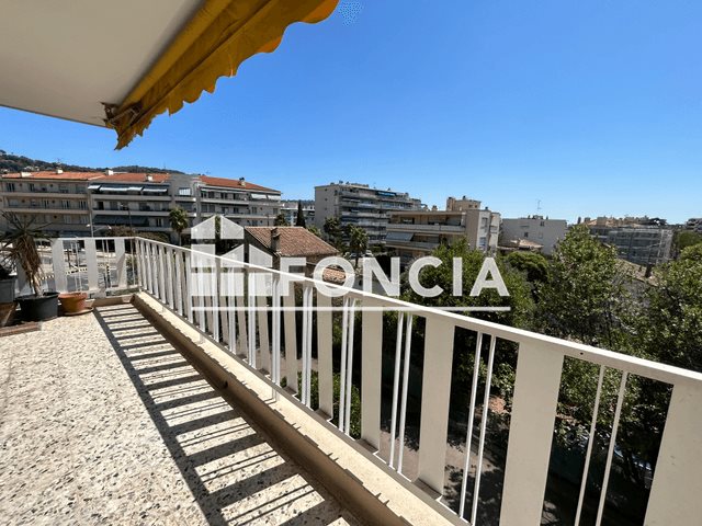 Appartement à louer, 72m², Le Cannet