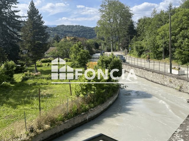 Appartement à louer, 27m², Livet-et-Gavet