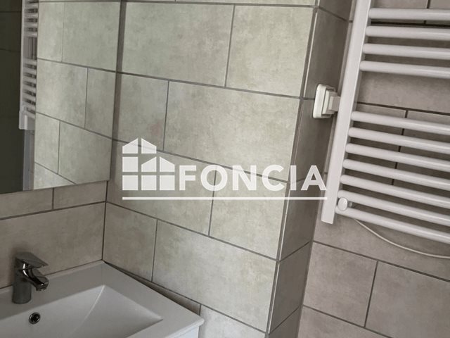 Appartement à louer, 27m², Livet-et-Gavet