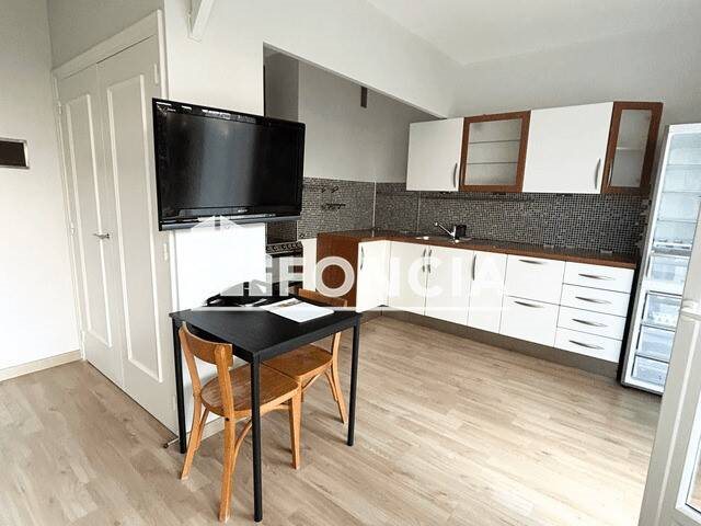 Appartement à louer, 47m², Saint-Etienne