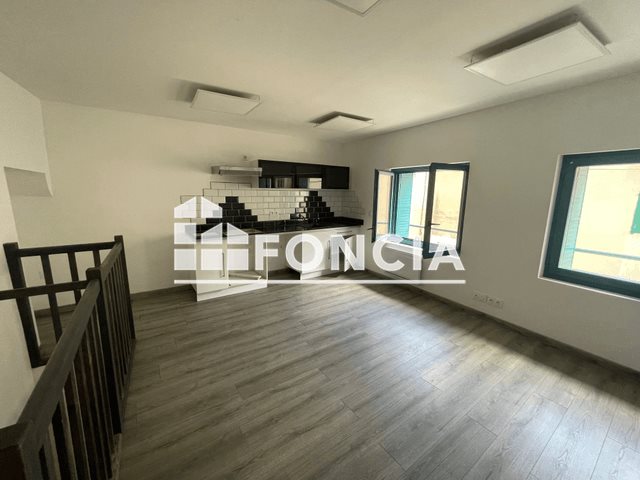 Appartement à louer, 43m², Lunel
