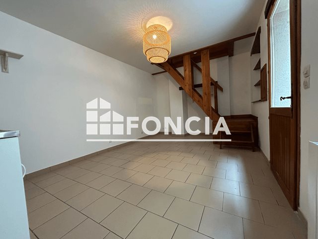 Appartement à louer, 29m², Chinon