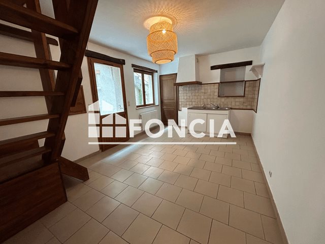 Appartement à louer, 29m², Chinon