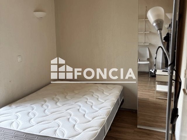 Appartement à louer, 16m², Nîmes