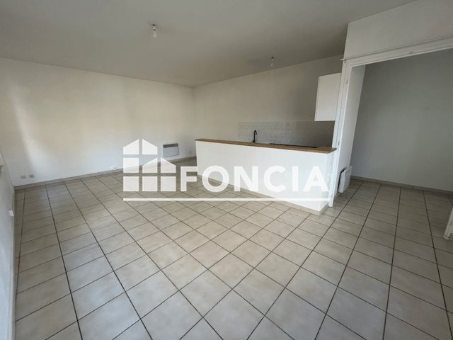 Maison à louer, 81m², Marsillargues
