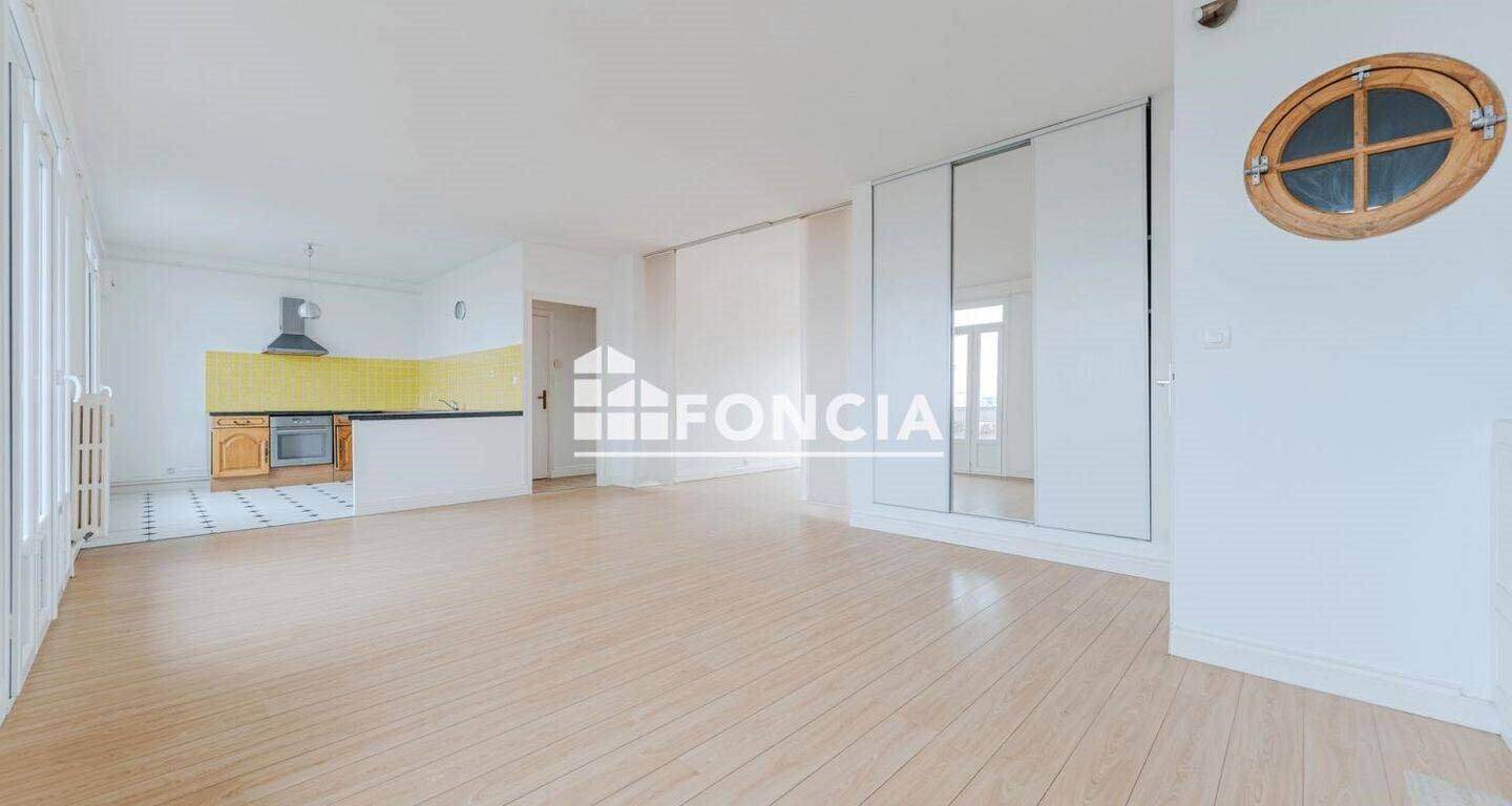 Appartement à vendre, 76m², Tours