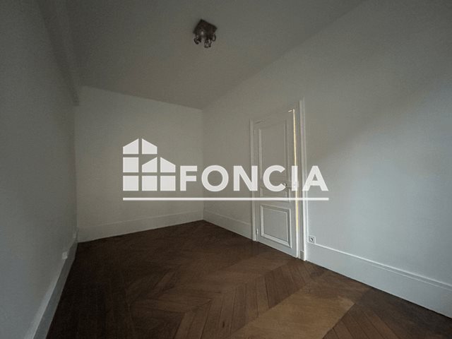 Maison à louer, 162m², Houdan