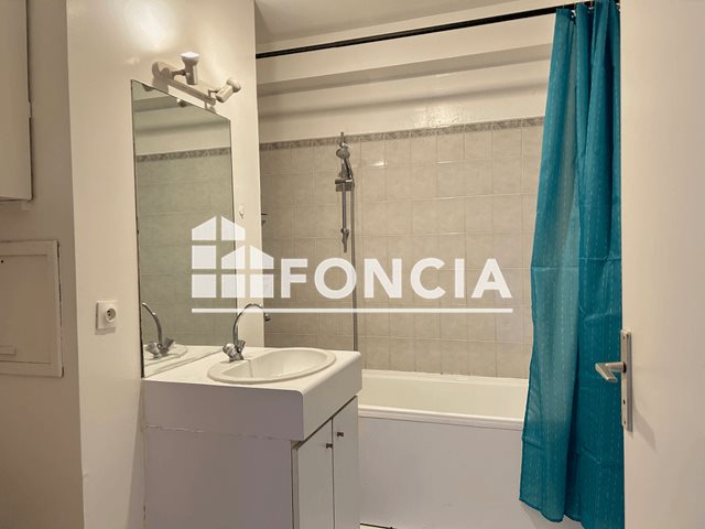 Appartement à louer, 31m², Paris 20ème