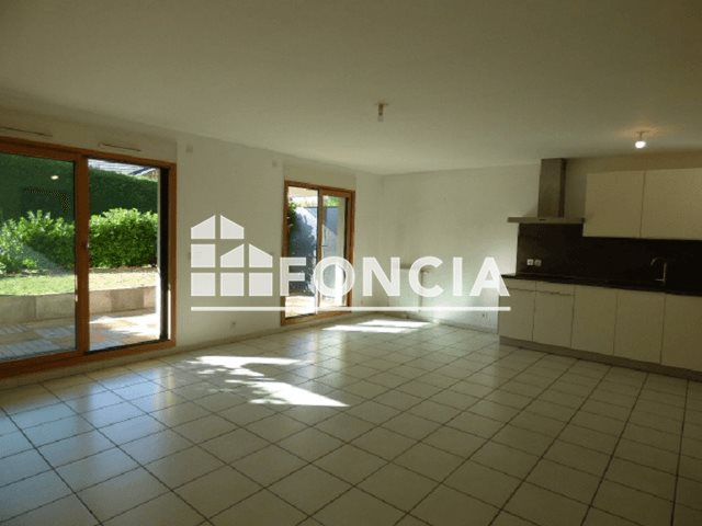 Appartement à louer, 69m², Challes-les-Eaux